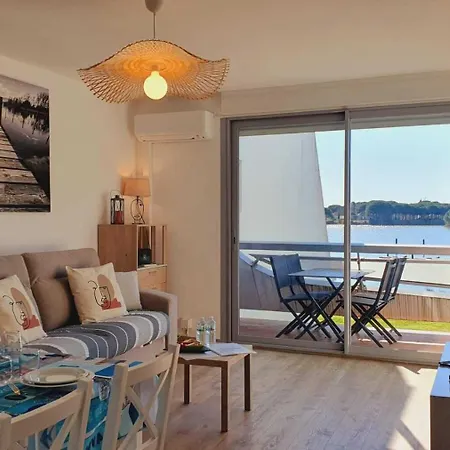 Au Bord Du & Golf Avec Parking Prive Clim Wifi - 4 Personnes - Rossiconciergerie - Linge Inclus דירה *